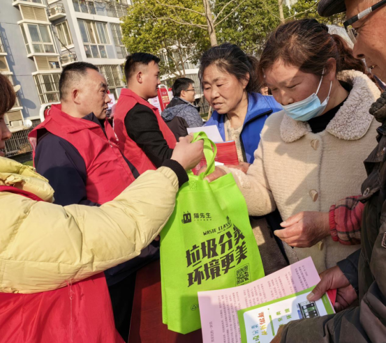 貓先生，垃圾分類示范小區(qū)建設(shè)，智能垃圾房廠家